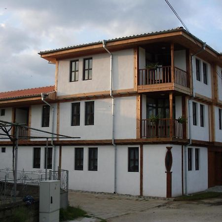 Tsutsovi House Kalofer Exterior foto