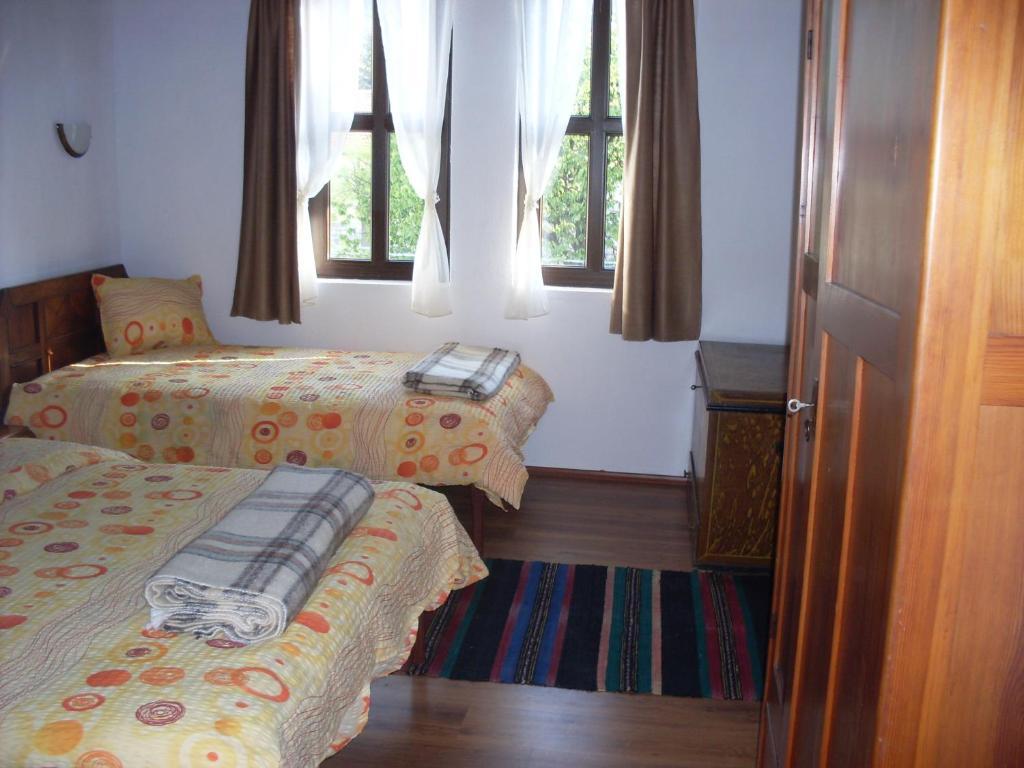 Tsutsovi House Kalofer Quarto foto