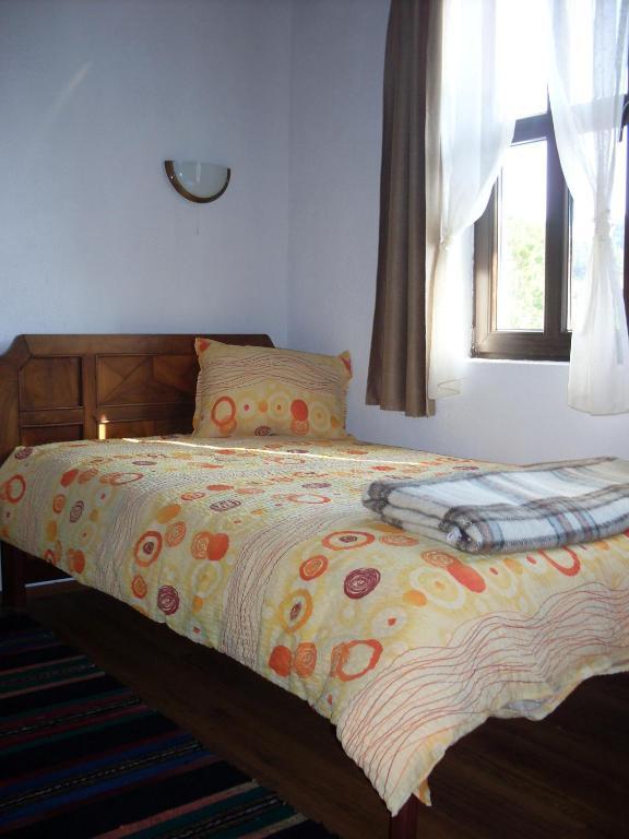 Tsutsovi House Kalofer Quarto foto